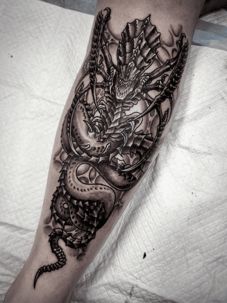 Tyranid Big Warhammer 40k Tattoo