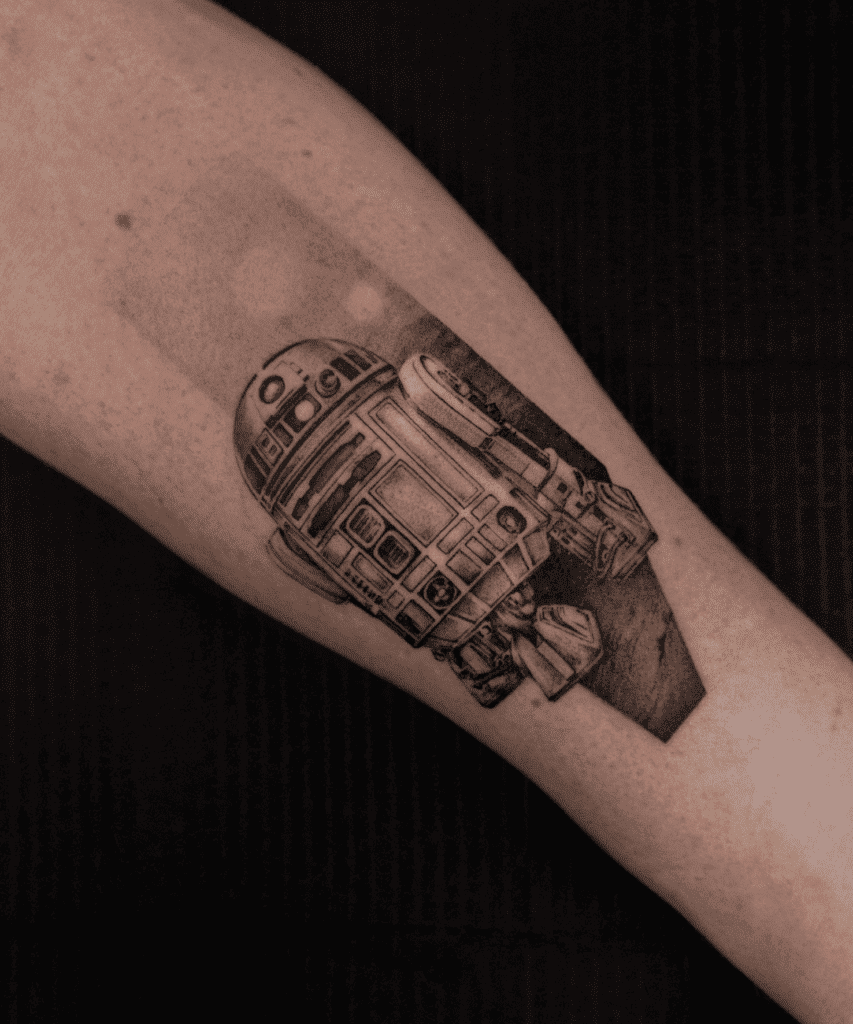 R2-D2 Star Wars Tattoo