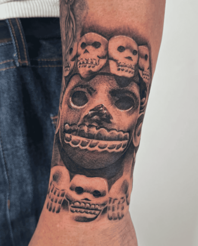 Mictecacihuatl Statue Aztec Mythology Tattoo